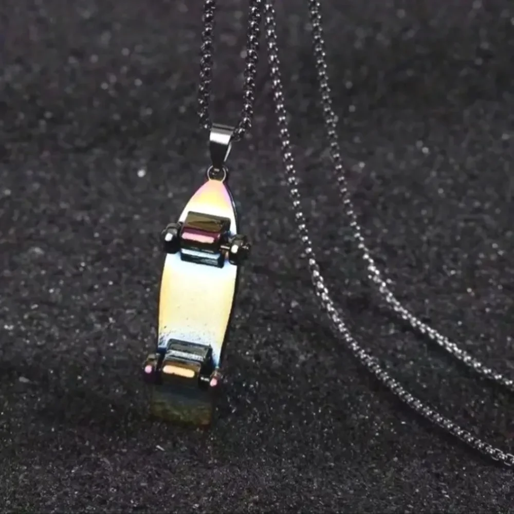 Retro unisex colorful skateboard Necklace
